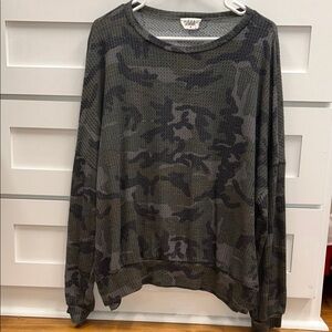 Camo Waffle Long Sleeve Dolman Shirt S